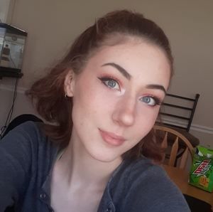 Meet your Posher, Jasmine